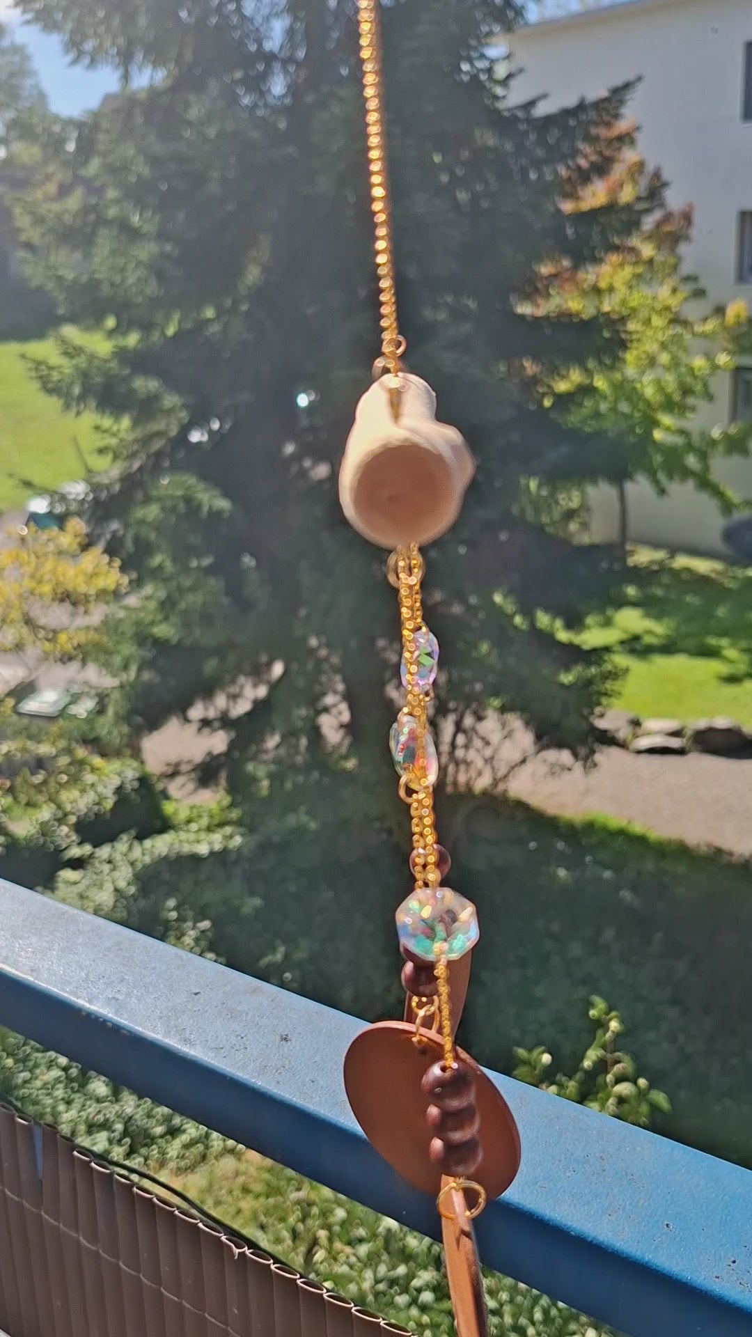 🌿 Sonnenfänger „Golden Wood“ – Holz & Kristall