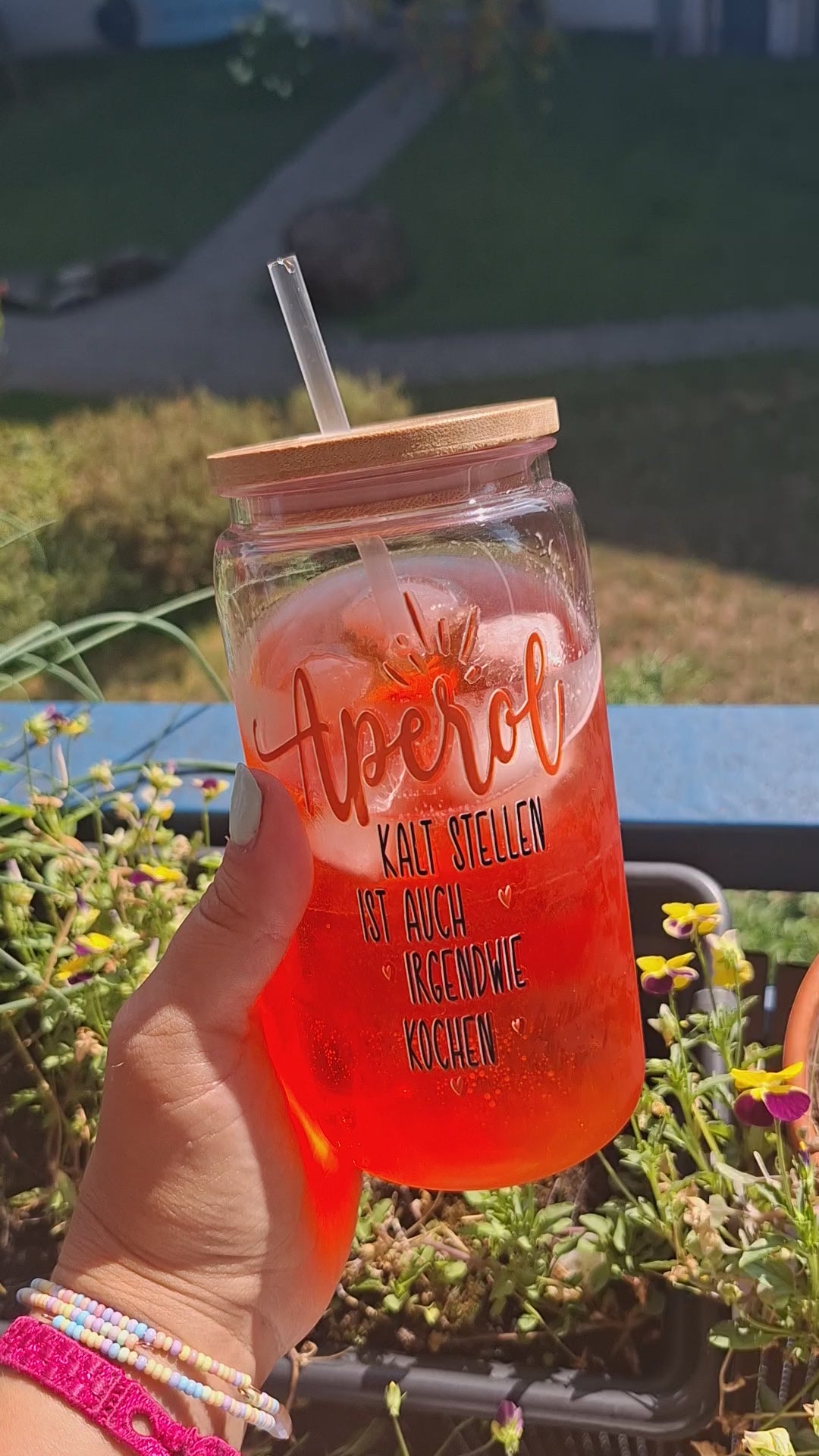 Becher mit Aperol Spruch