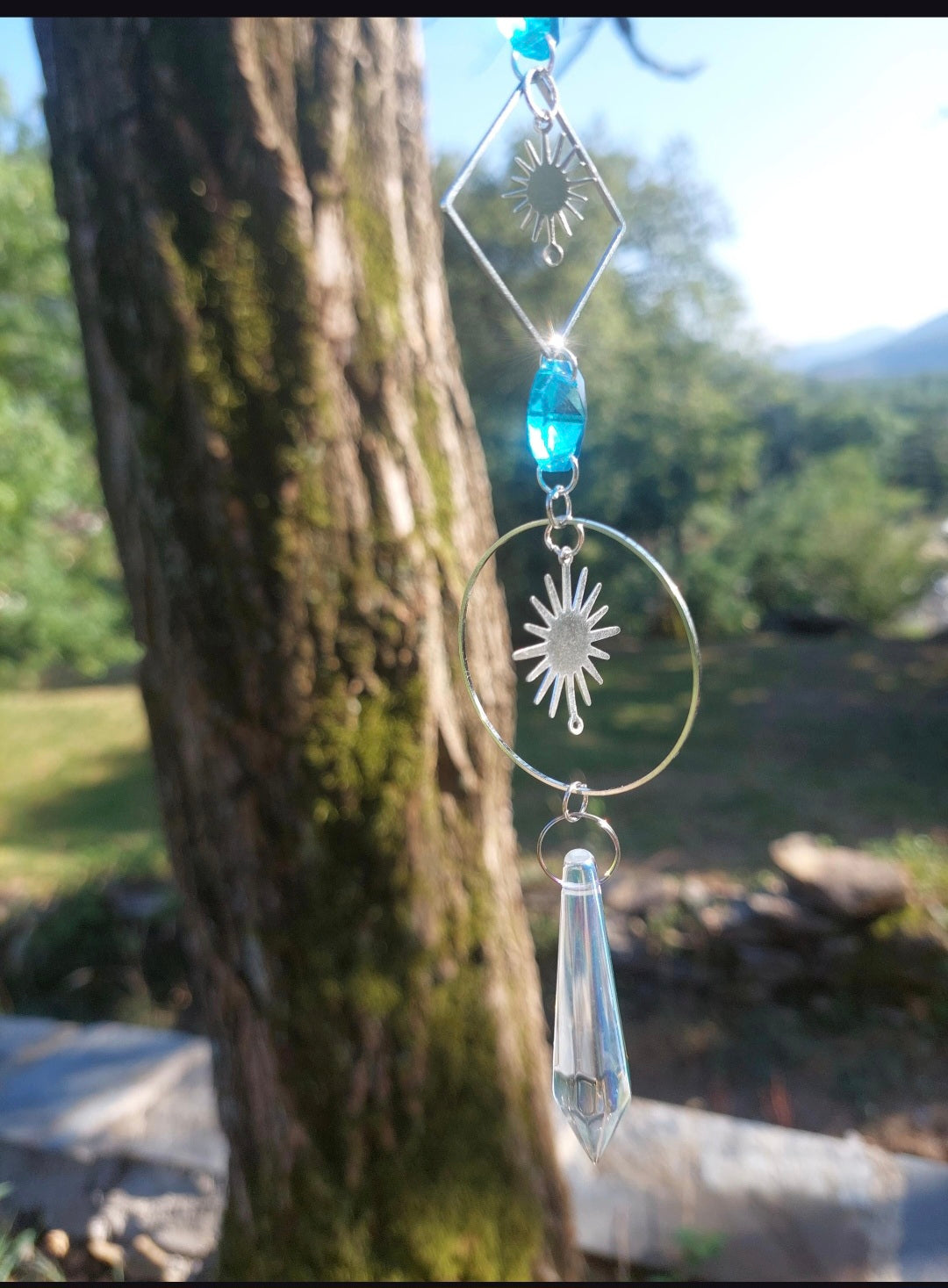 Sonnenfänger Silber & Blau – Handgemachte Fensterdeko