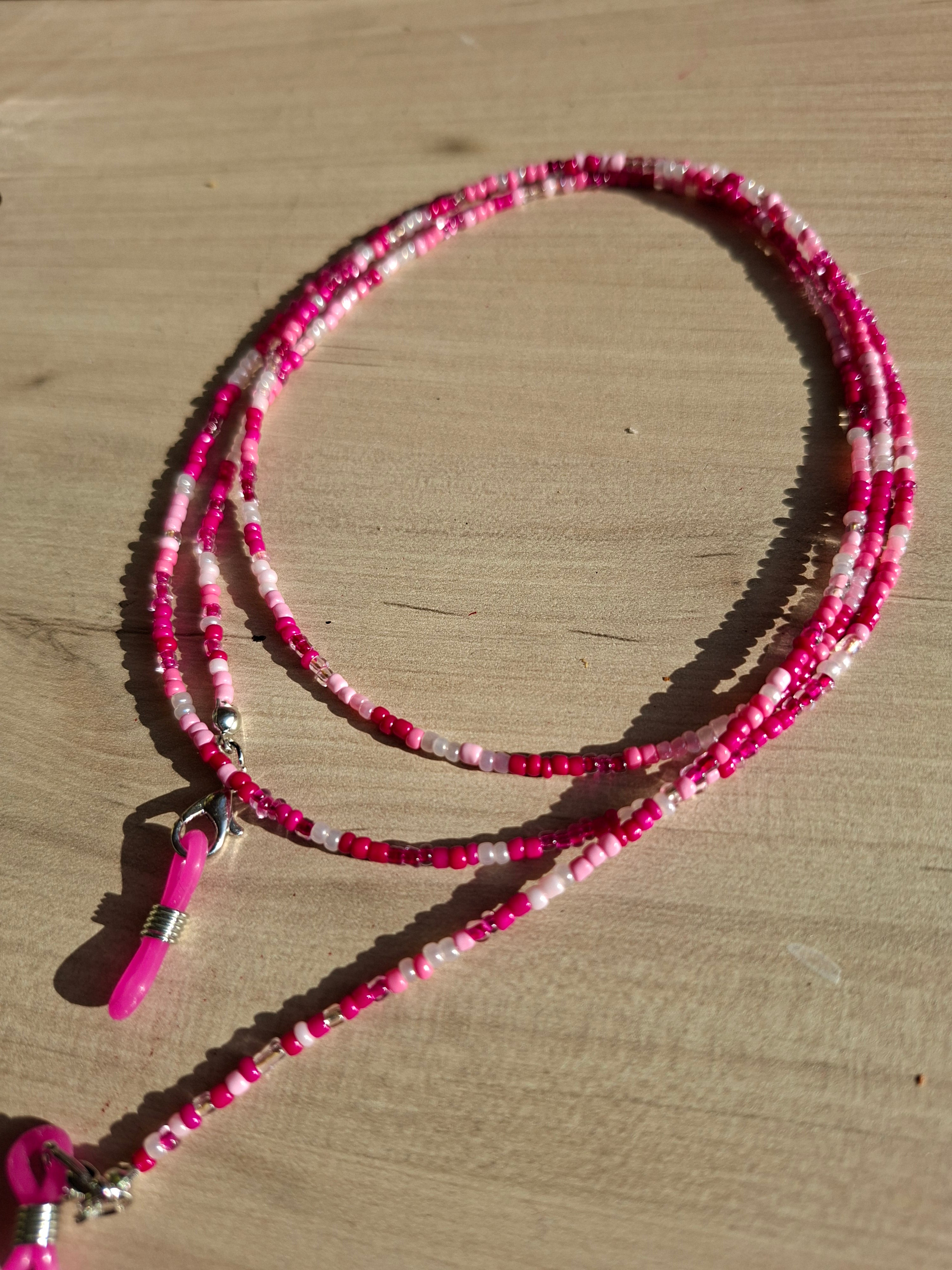Brillenkette Pink & Rosa – Handgemacht in der Schweiz