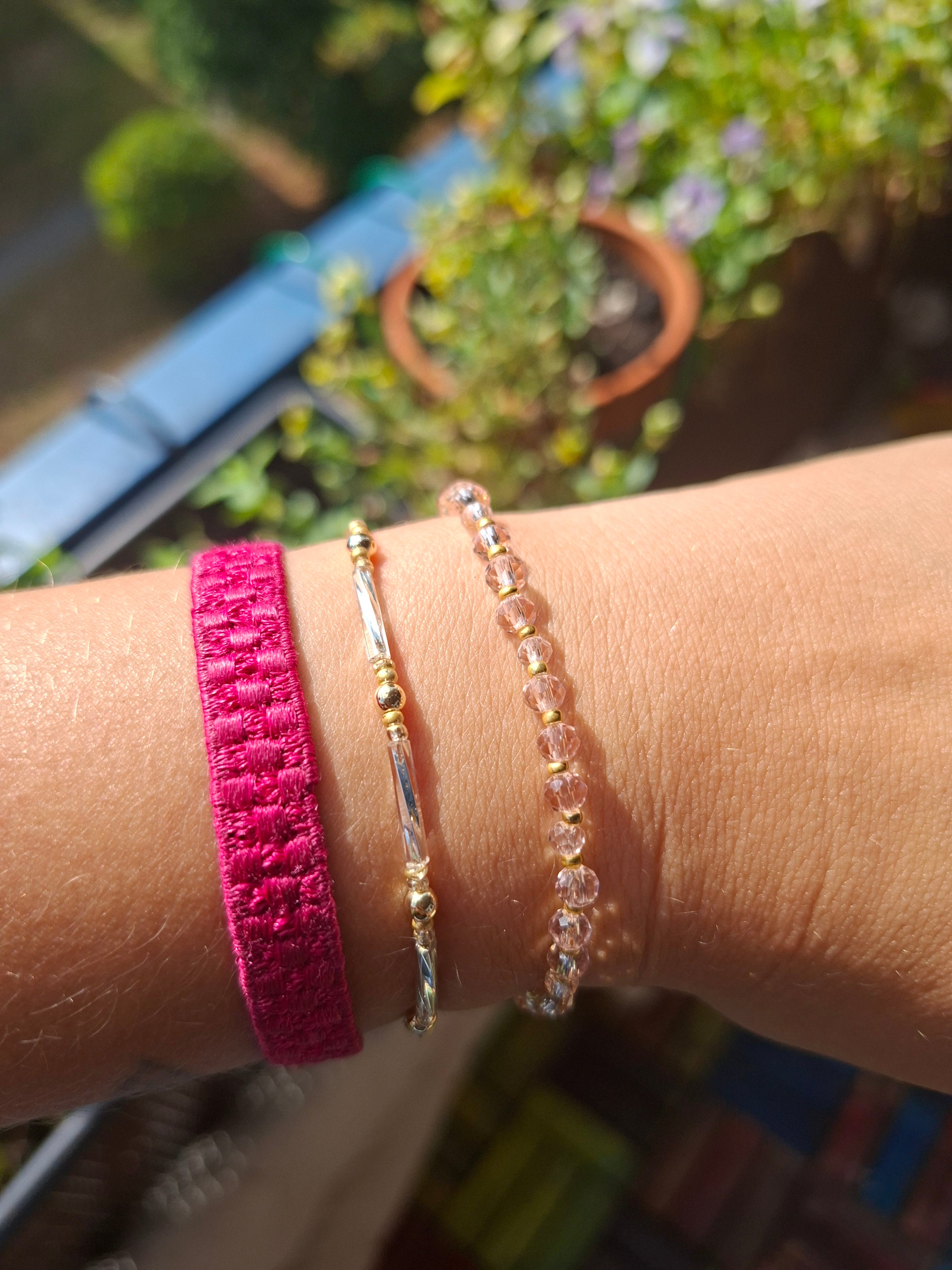 Perlenarmband - feines rosa gold