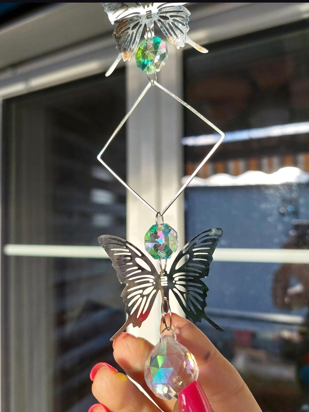 Schmetterling Sonnenfänger – Handgemachte Fensterdeko mit Lichtmagie