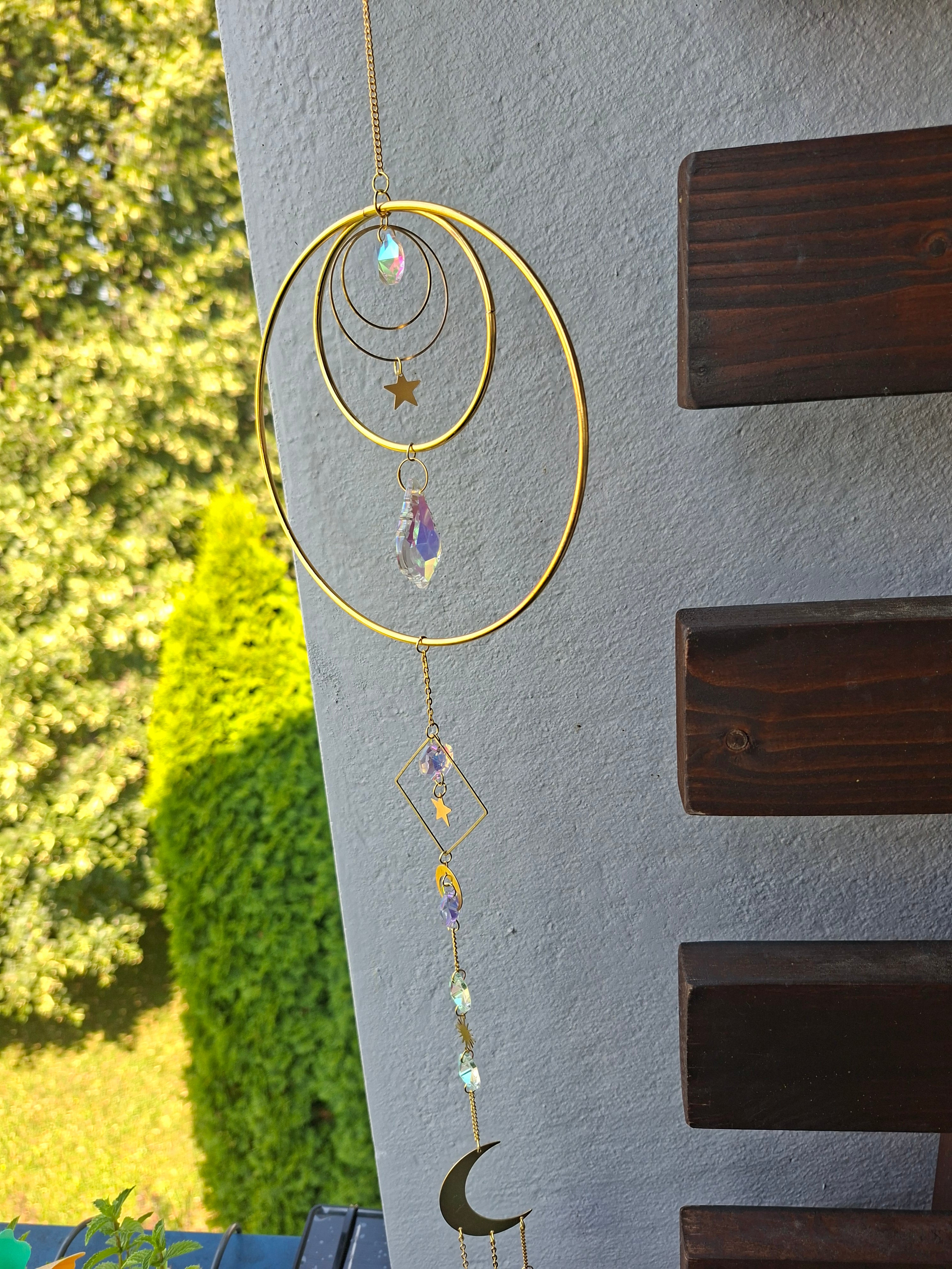 ✨ Sonnenfänger „Mondzauber“ – Handgemachte Fensterdekoration