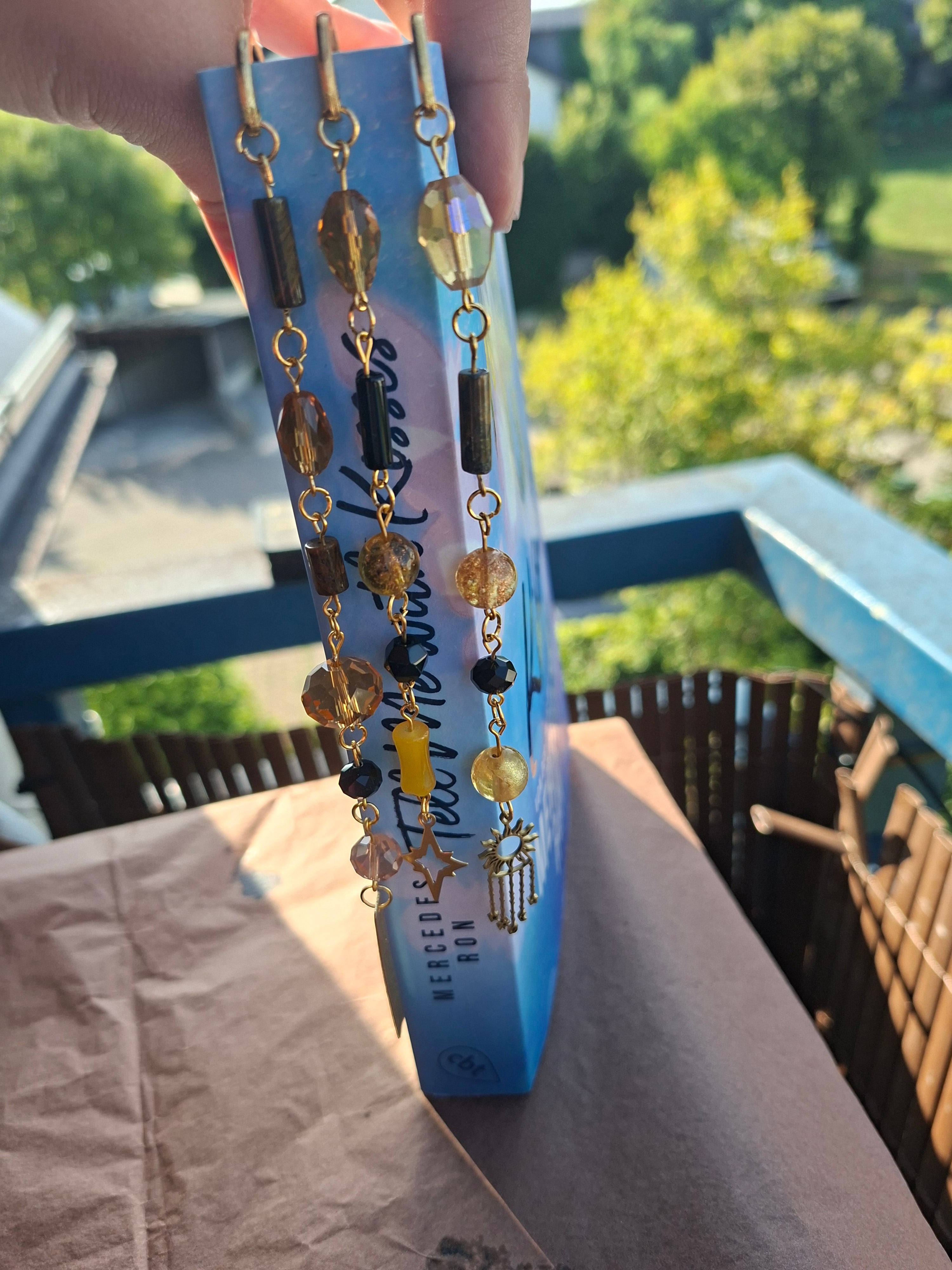 Lesezeichen handmade gold schwarz stern anhänger